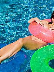 Catalina Cruz Naked In The Pool