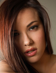 Shelby Carter Reveal Her Awesome Curves