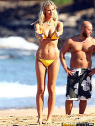 Brooklyn Decker nude