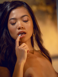 Setting the mood for a sweet sexy intimate night with Vina Sky