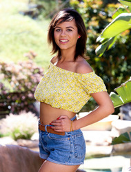 Blair Summers Undressing