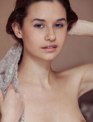 Cristin Spreads Her Sexy Long Legs