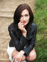 gorgeous Lara D is so alluring in black leather jacket
