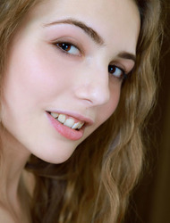 She Wants You On The Table