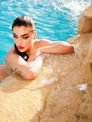 Emjay Rinaudo / Tropical Heat