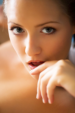 Bailey Bae Takes A Bubble Bath