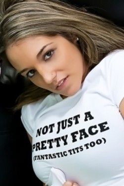 Nikki pretty face and tits