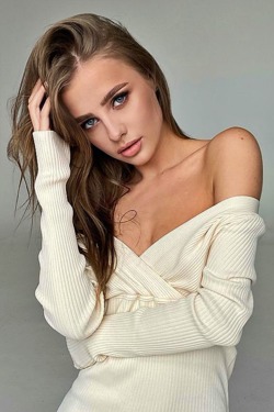 Tiny Beauty From Ukraine