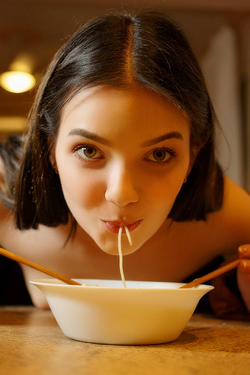 Chanel Fenn Spaghethai Time