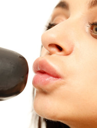 Inga Plays With A Huge Dildo